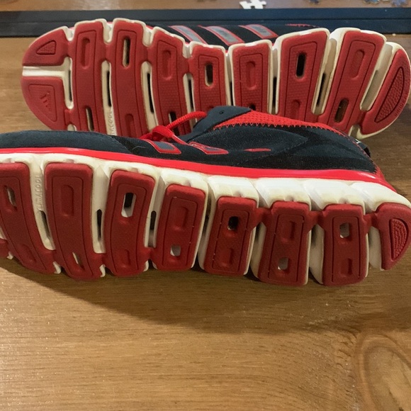 Adidas - Picture 7 of 7